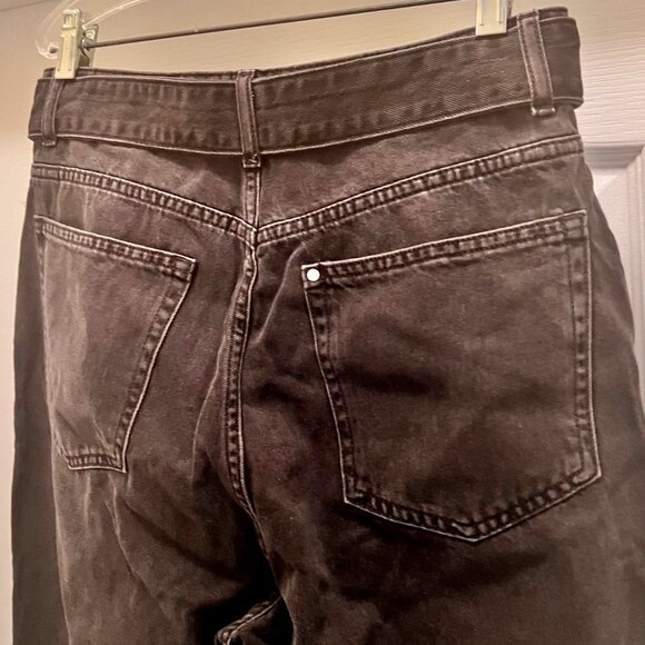 H & M-High Waisted Mom Jeans-Black Distressed Size 4 -Cotton Blend-Belted-Trend - Picture 11 of 15